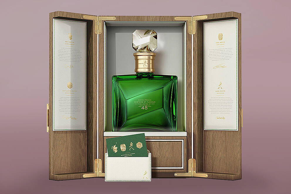 Johnny Walker 特别版：迷人的外包装和金色标签