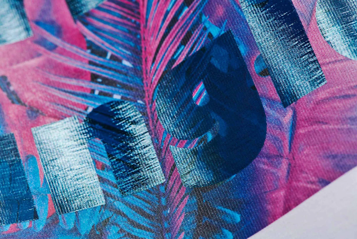 高品质表面装饰提高了质量、耐用性和吸引力 金属蓝色热烫印纺织品装饰